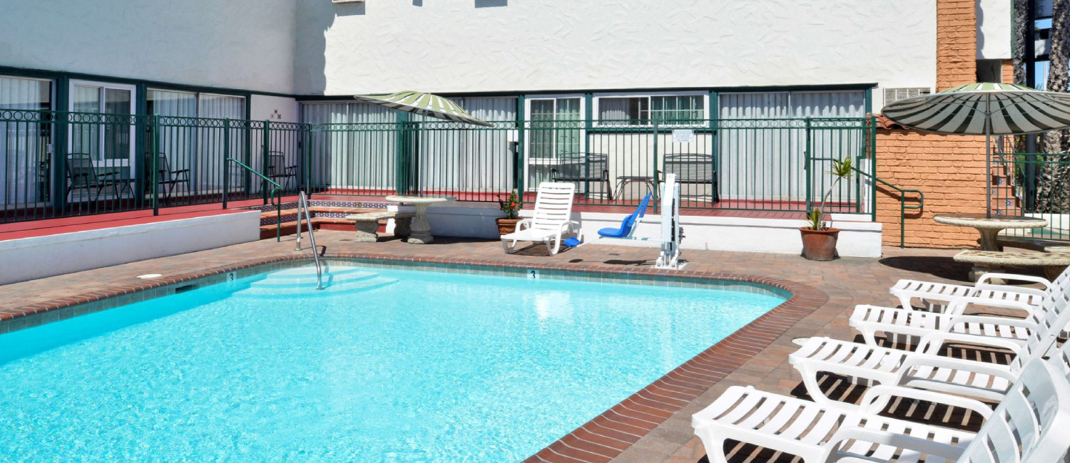Abvi Loma Lodge Photo Gallery
