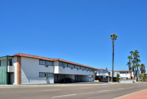 Americas Best Value Inn Loma Lodge - Hotel Exterior