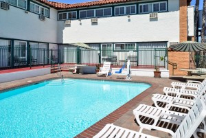 Americas Best Value Inn Loma Lodge - Outdoor Pool